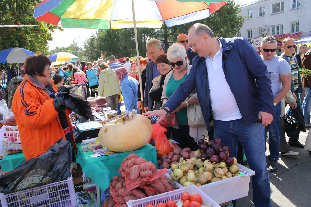 чертково пенсионный. как раскрутить ярмарку овощную. ярмарка возле храма. ярмарка садоводов. ярмарка 50.