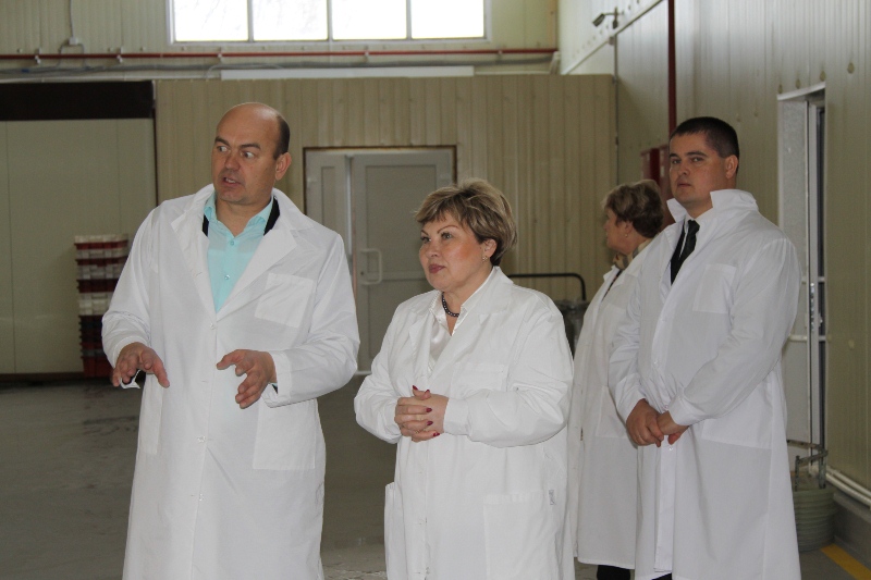 молоко заречное приморский. заречное камчатский край. ооо заречное камчатка. продукция заречное камчатка молочная. заречное камчатский край молокозавод.